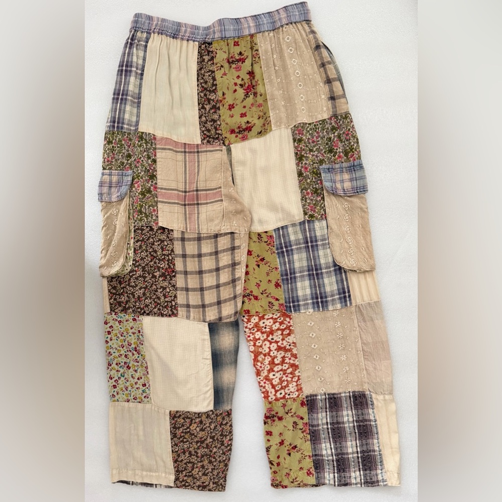 Young Threads Bohemian Floral Patchwork Cargo Poc… - image 10